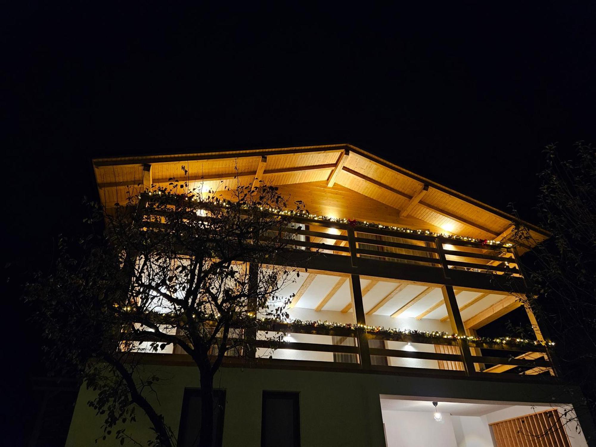 فندق Casa Mara Vişeu de Sus المظهر الخارجي الصورة