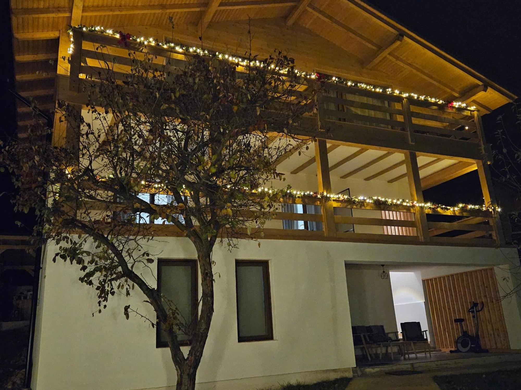 فندق Casa Mara Vişeu de Sus المظهر الخارجي الصورة