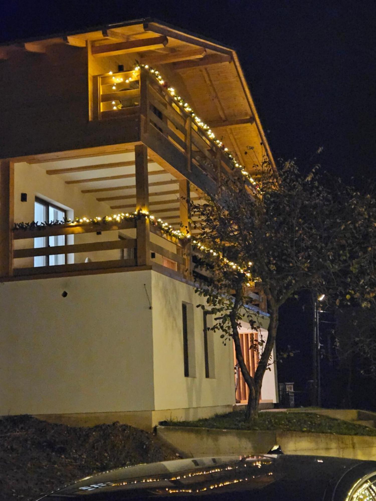 فندق Casa Mara Vişeu de Sus المظهر الخارجي الصورة